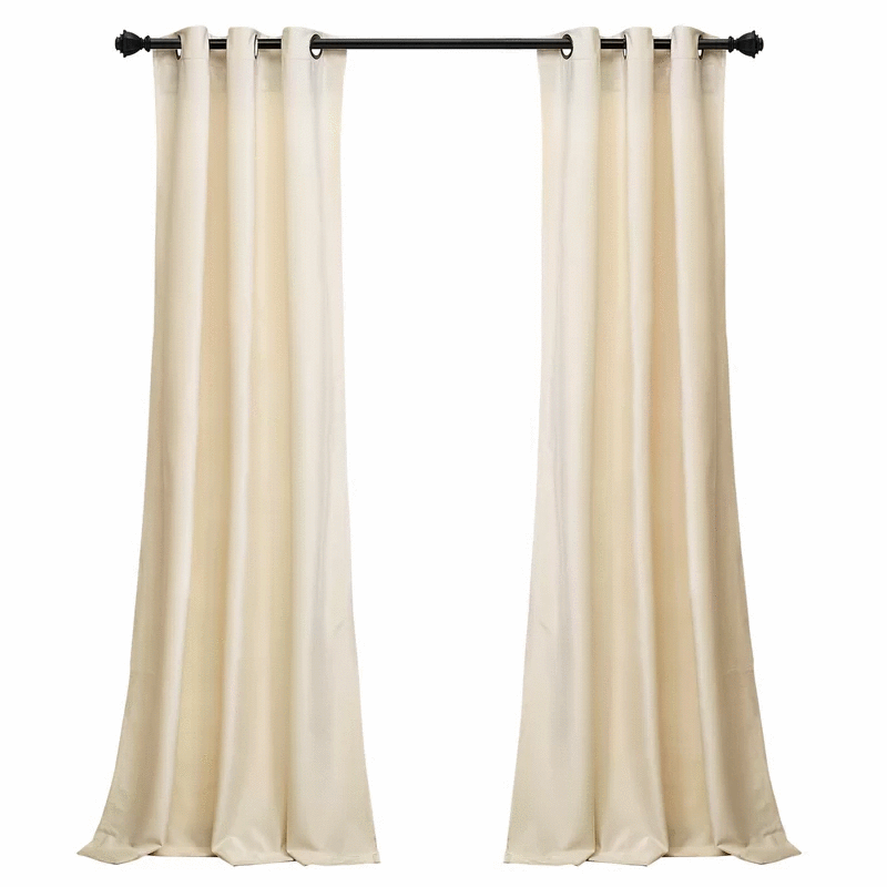 Larvas Velvet Curtain