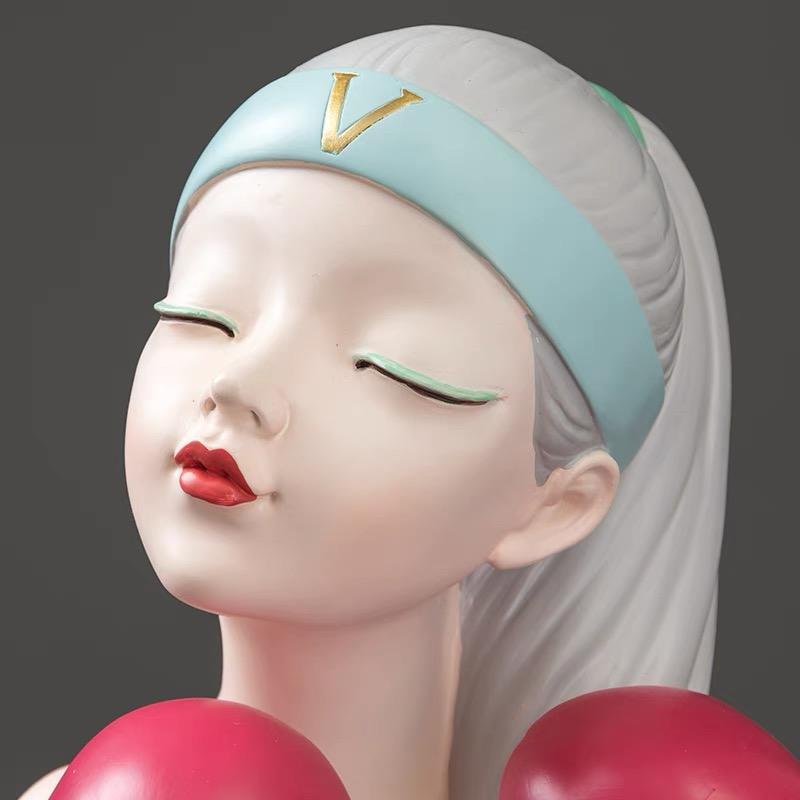 Kakintu Japanese-Inspired Boxing Girl Statue