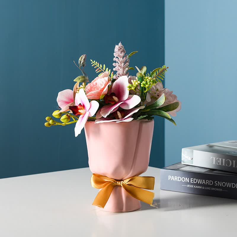 Mini Bowknot Planter for Aesthetic Spaces