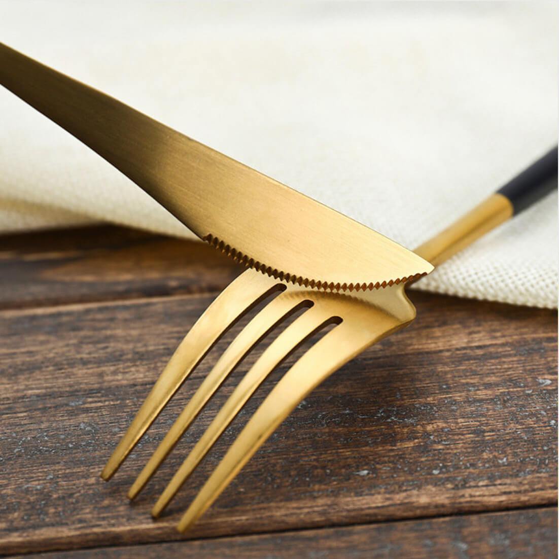 4 Pcs Black & Gold Cutlery Set - Nordic Side - 