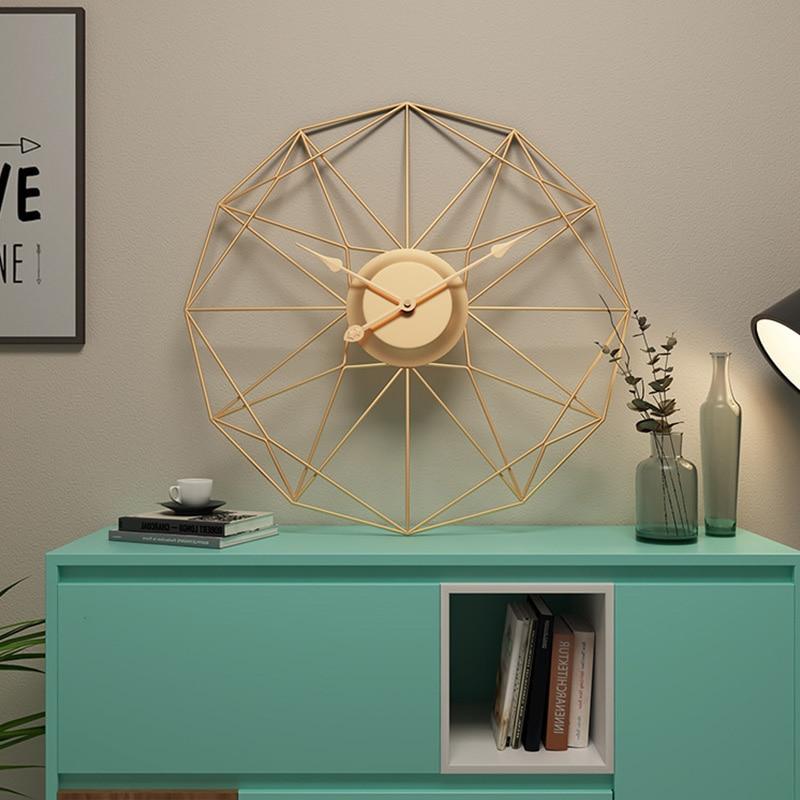 Modern Design Iron Wall-Mounted Clock - Nordic Side - Wall Clock