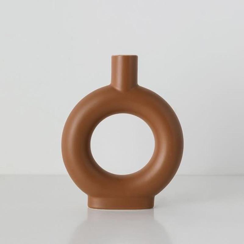 Armuelles Handcrafted Ceramic Vase - Armuelles