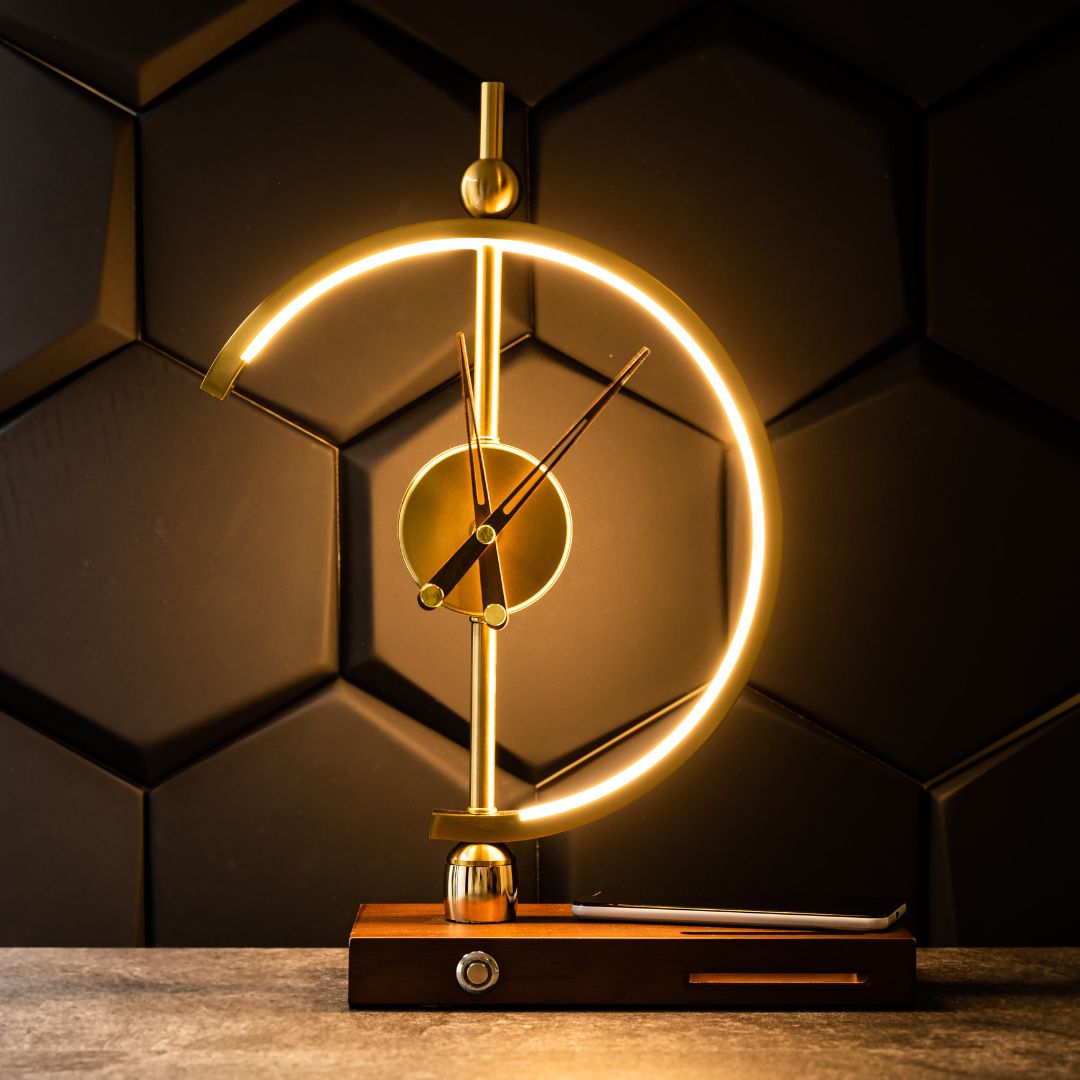 Khonsu Clock Lamp (Wireless Charging)