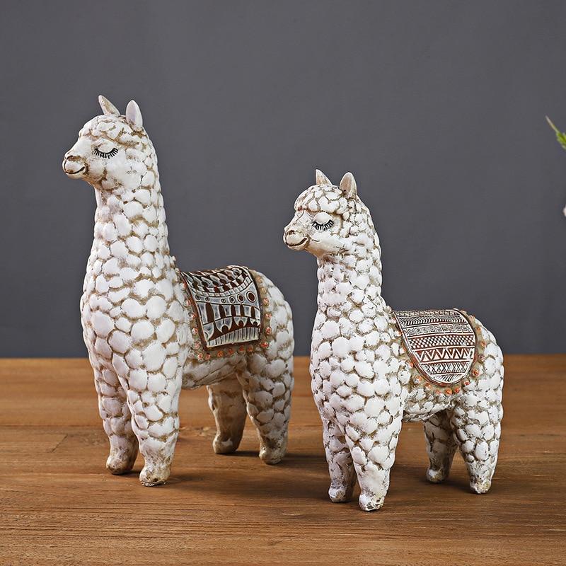 Alpaca Artisan Alpaca Statue for Home Decor