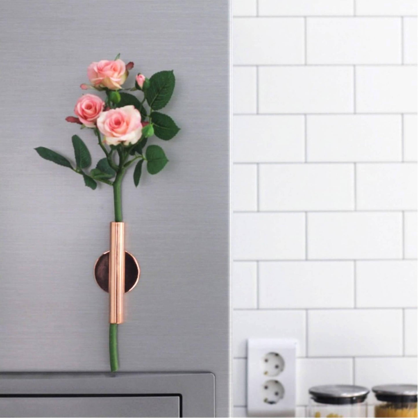 Gold Magnet Wall Vase - Nordic Side - 