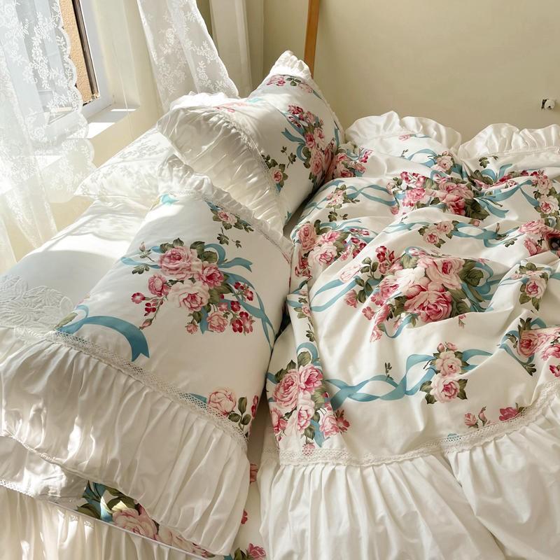 Vintage Luxury Floral Duvet Set