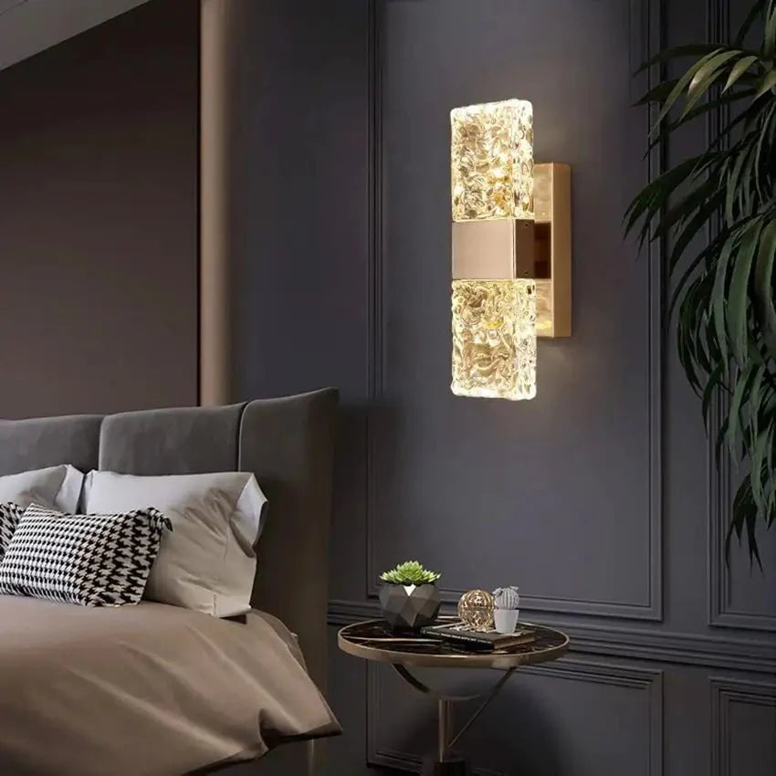 Magnifica Crystal Wall Light