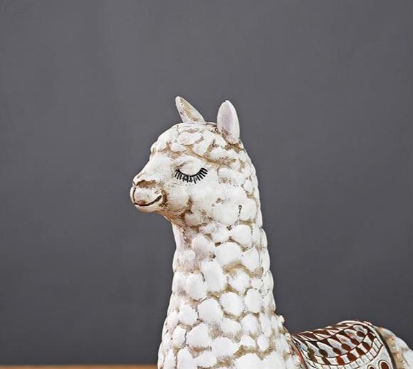 Alpaca Artisan Alpaca Statue for Home Decor