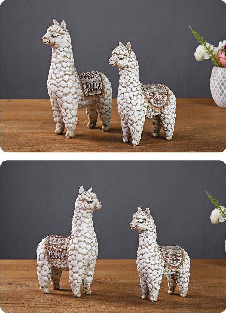 Alpaca Artisan Alpaca Statue for Home Decor