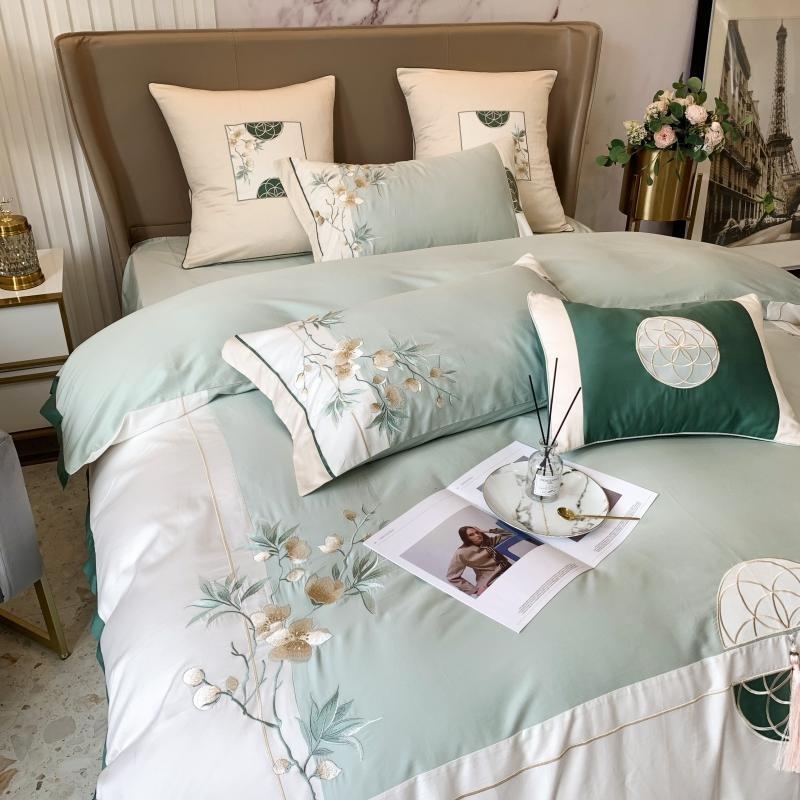 Luxury Embroidered Bedding Set