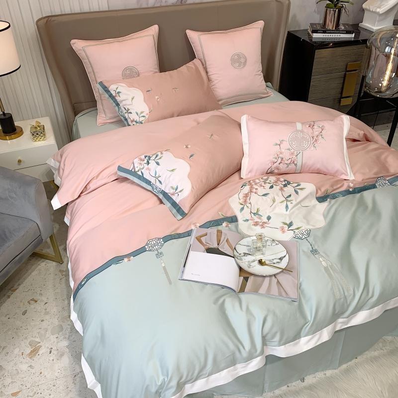 Luxury Embroidered Duvet Set