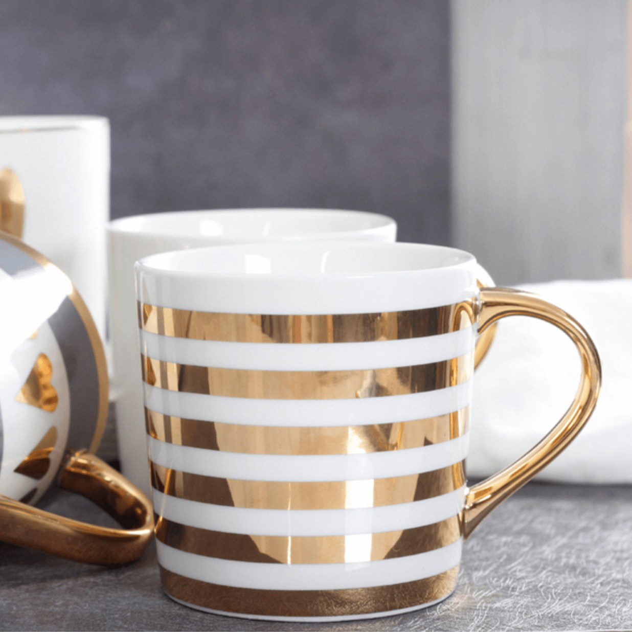 Lovely Gold Ceramic Mugs - Nordic Side - 