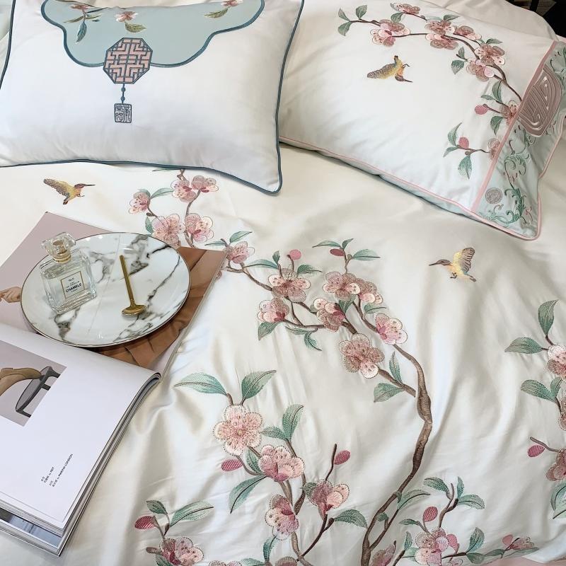 Luxury Plum Embroidery Duvet Cover - Luxury