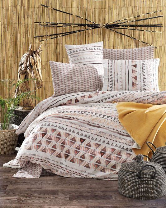 Pirgi Turkish Linen Comforter Set | Bedding | NordicAbode.com