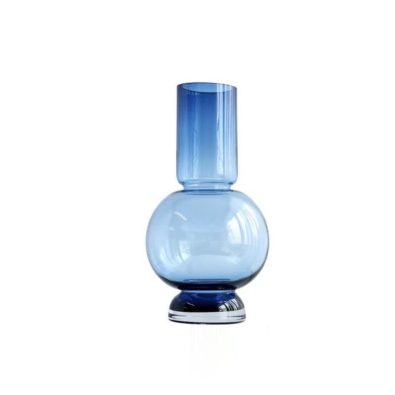 Daugai Bulbous Crystal Vase