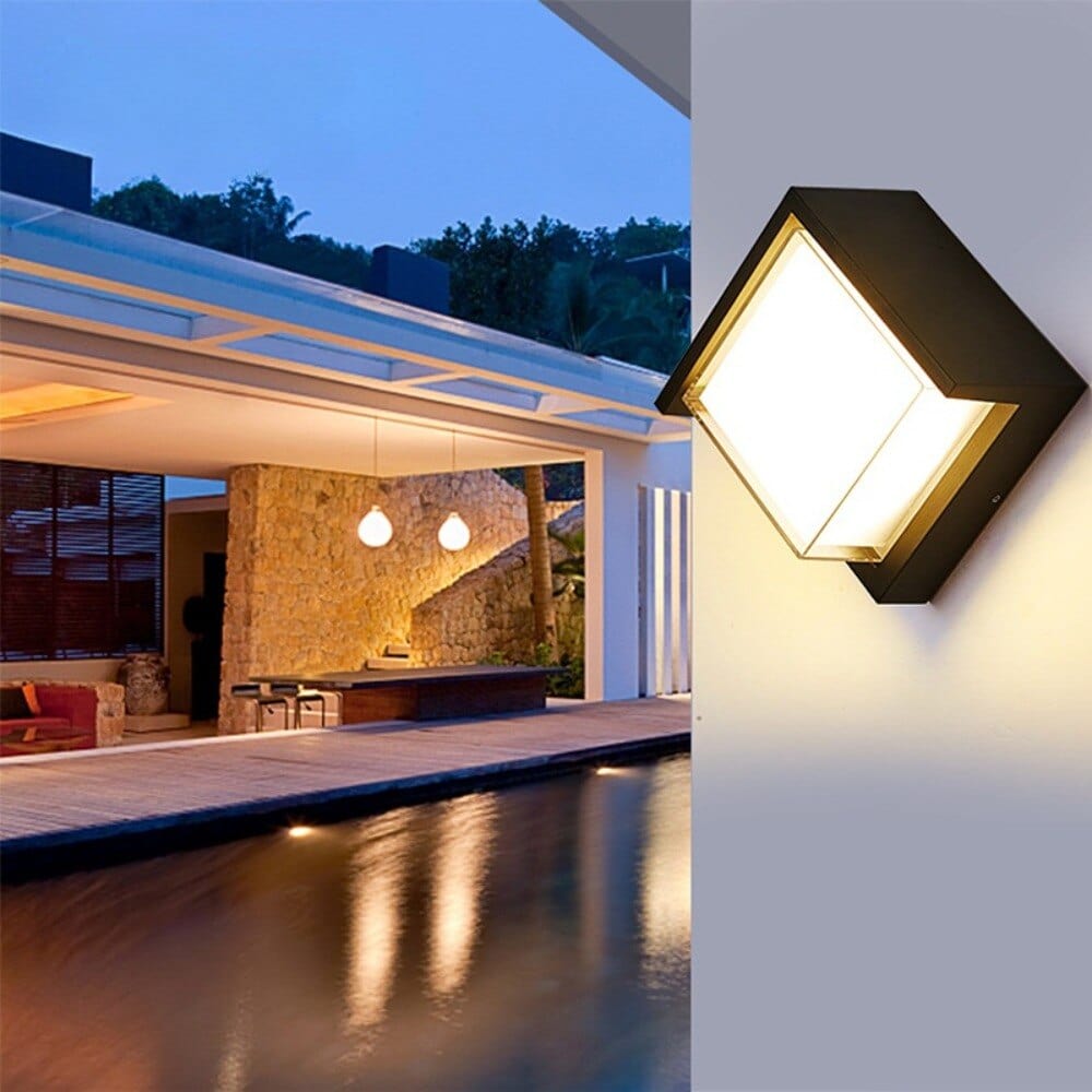 Boxer Wall Light (Motion Sensor)