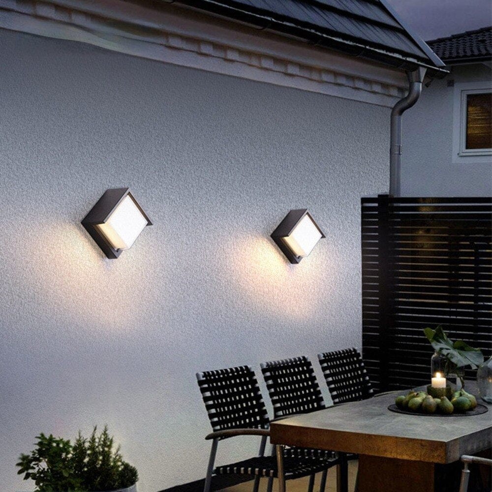 Boxer Wall Light (Motion Sensor)