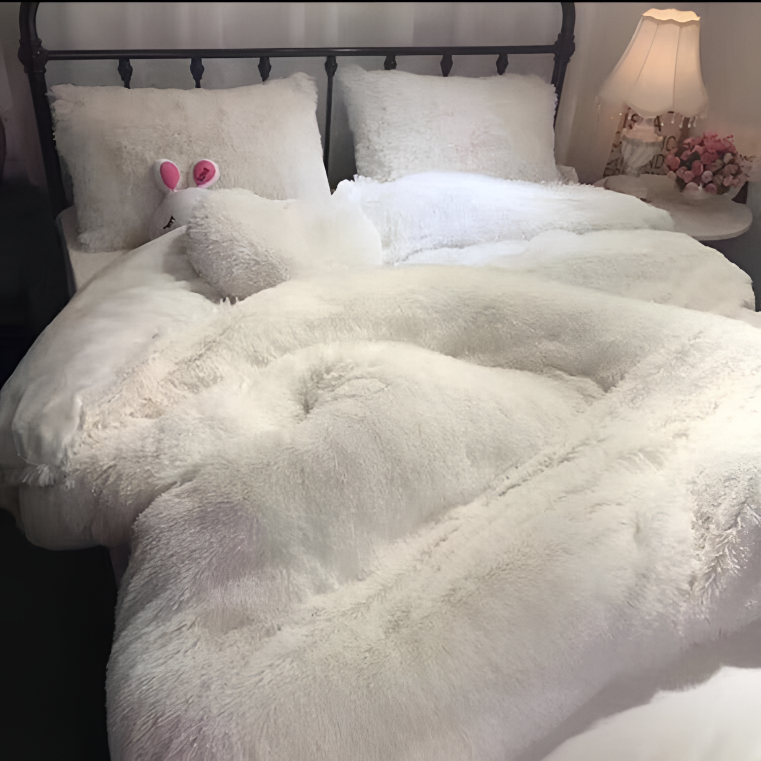 Luxurious Faux Fur Bedding Set | Bedding | NordicAbode.com