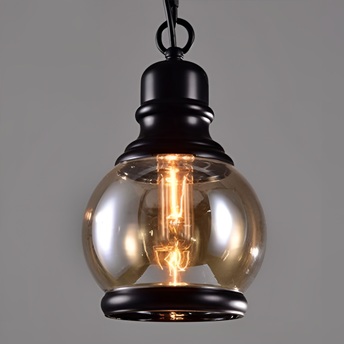 Iundus Vintage Glass Pendant Light | Lighting | NordicAbode.com