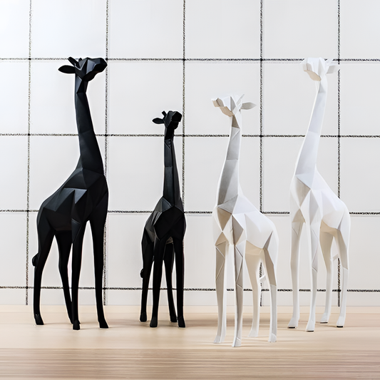 Mini Resin Giraffe Craft | Animal Decor | NordicAbode.com