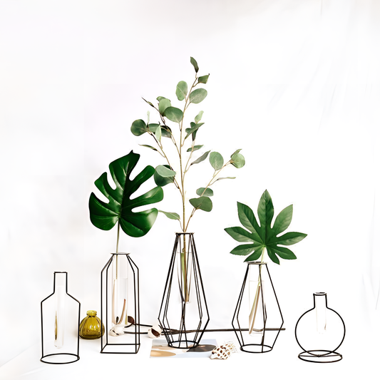 Black Iron Geometric Vase Set | Vases | NordicAbode.com