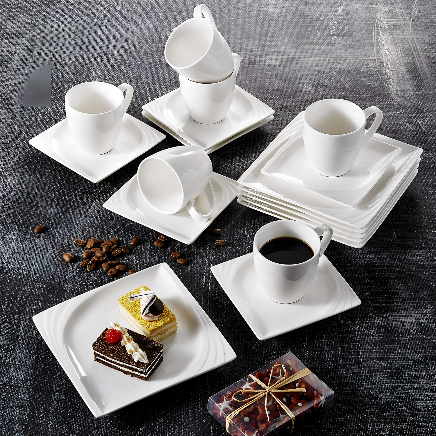 Monica 18-Piece Porcelain Dinnerware Set | Dinnerware | NordicAbode.com