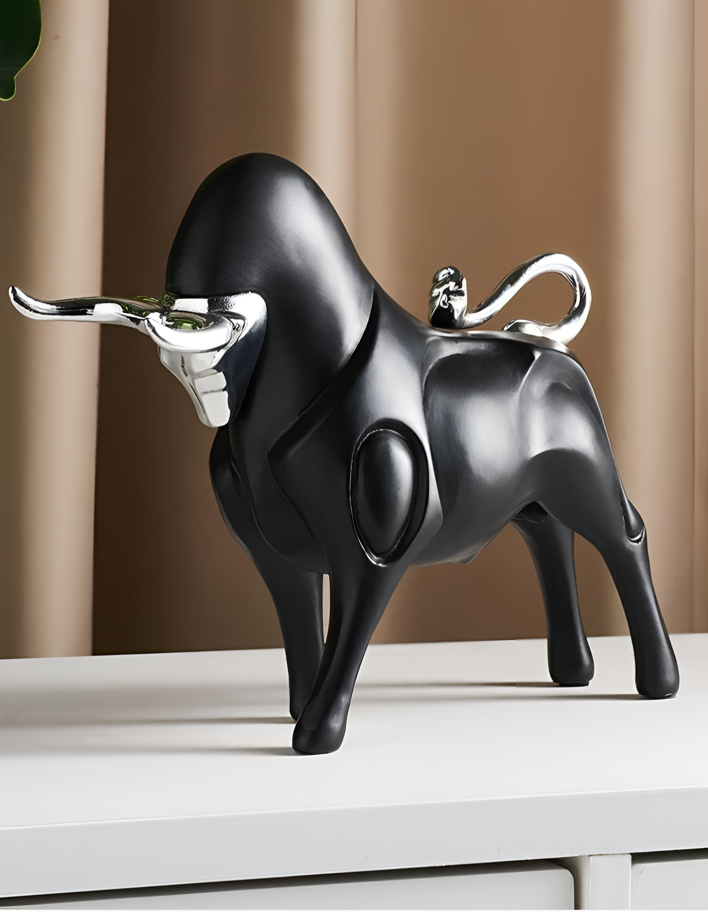 Silse Luxury Bullish Decorations - Synthetic Resin | Decorative Sculptures | NordicAbode.com