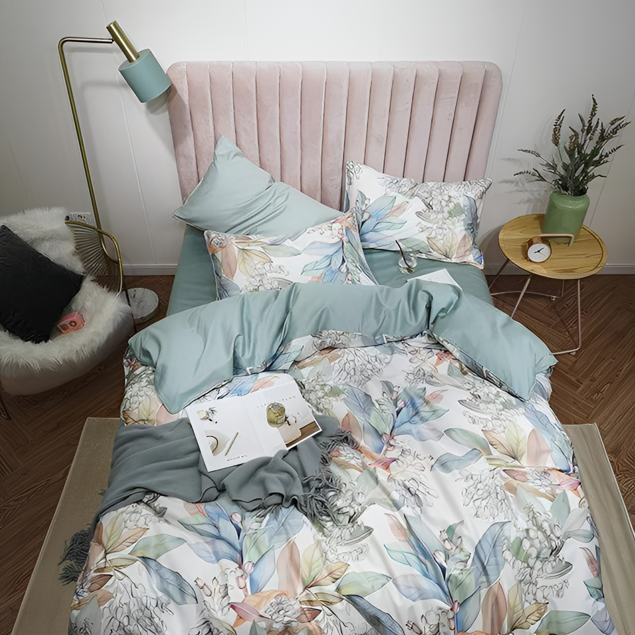 Dainty Chic Toile Duvet Cover Set | Bedding | NordicAbode.com