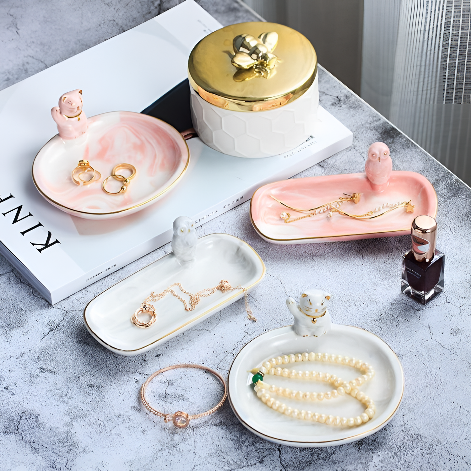 Marble Creative Ceramic Animal Plate Organizer | Organizers | NordicAbode.com