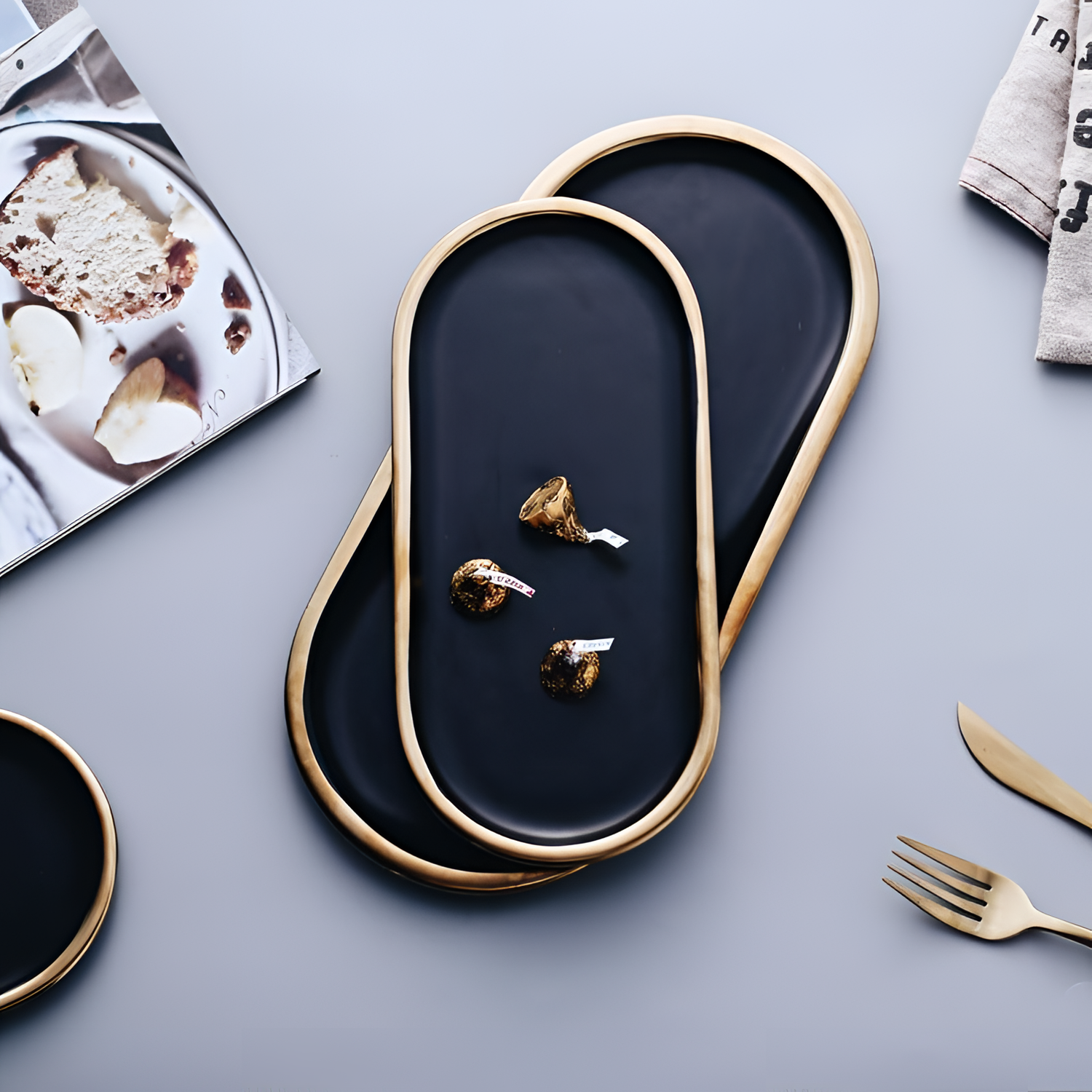 Laurel Black & Gold Ceramic Jewelry Dish | Tableware | NordicAbode.com