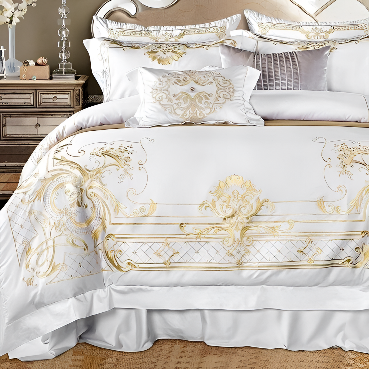 Royal White Egyptian Cotton Duvet Bedding Set (6 Pieces) | Bedding | NordicAbode.com