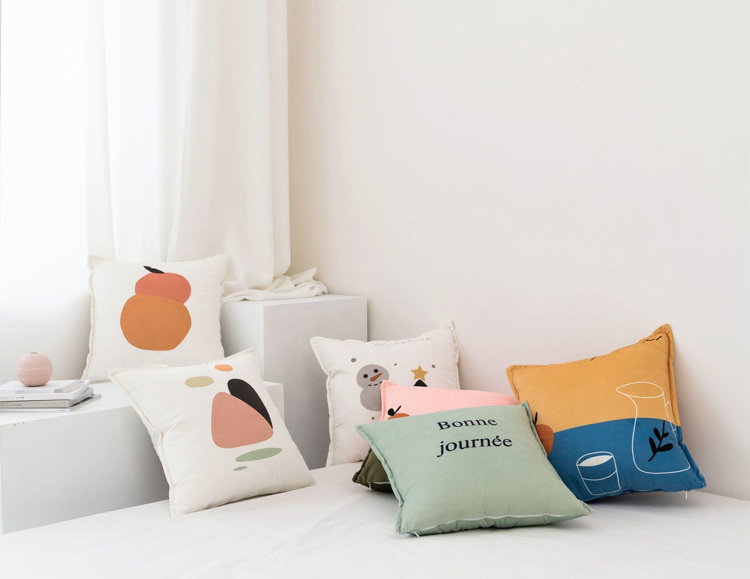 Minimal Illustration Cushion Cover - Nordic Side - 