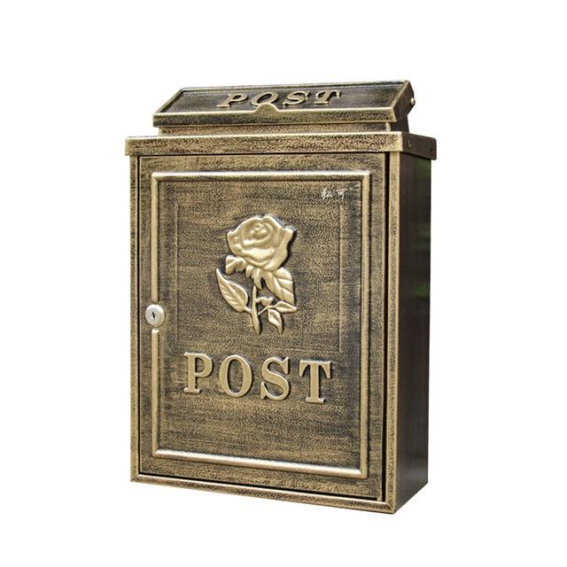 Blaise Retro Lockable Mailbox