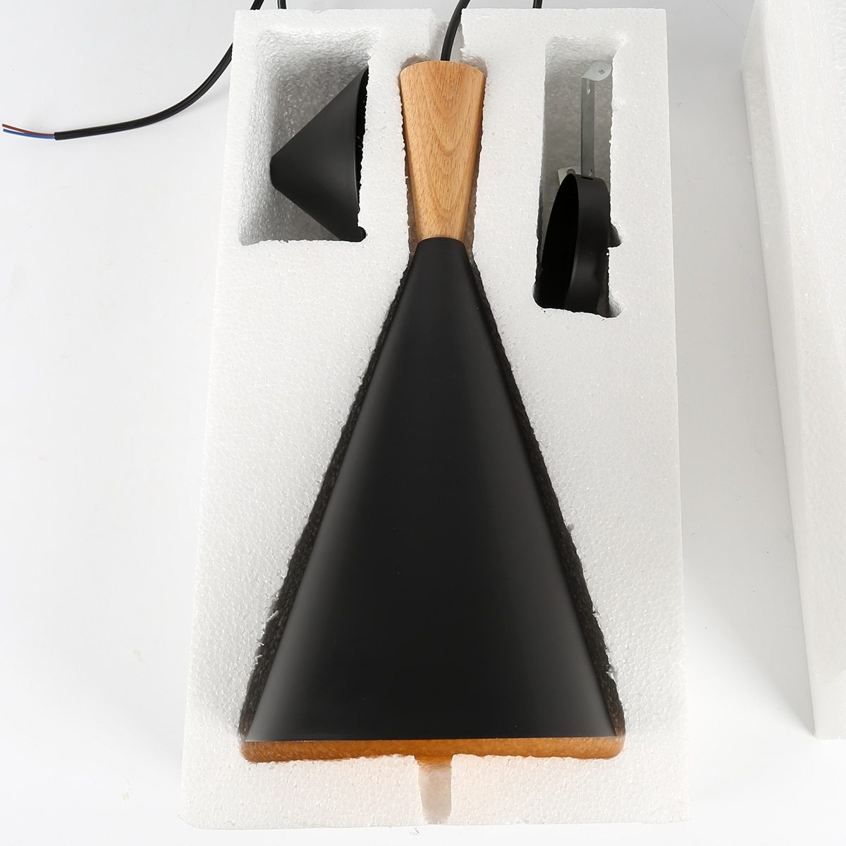 Jule - Modern Iron Pendant Light - Nordic Side - 03-24, modern-lighting, modern-pieces, us-ship