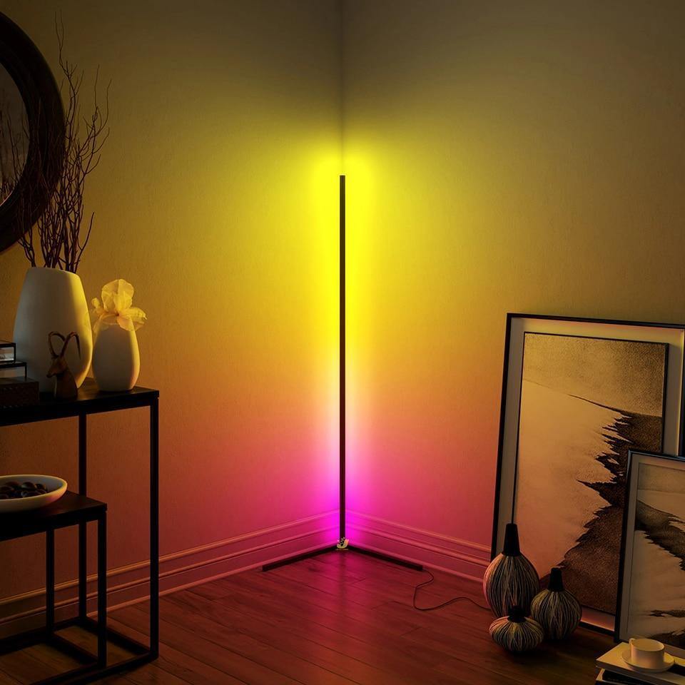 Aurora's Elbow - Nordic Side - floorlamp