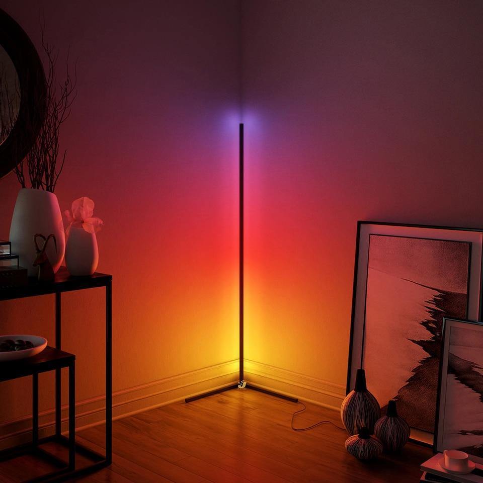 Aurora's Elbow - Nordic Side - floorlamp