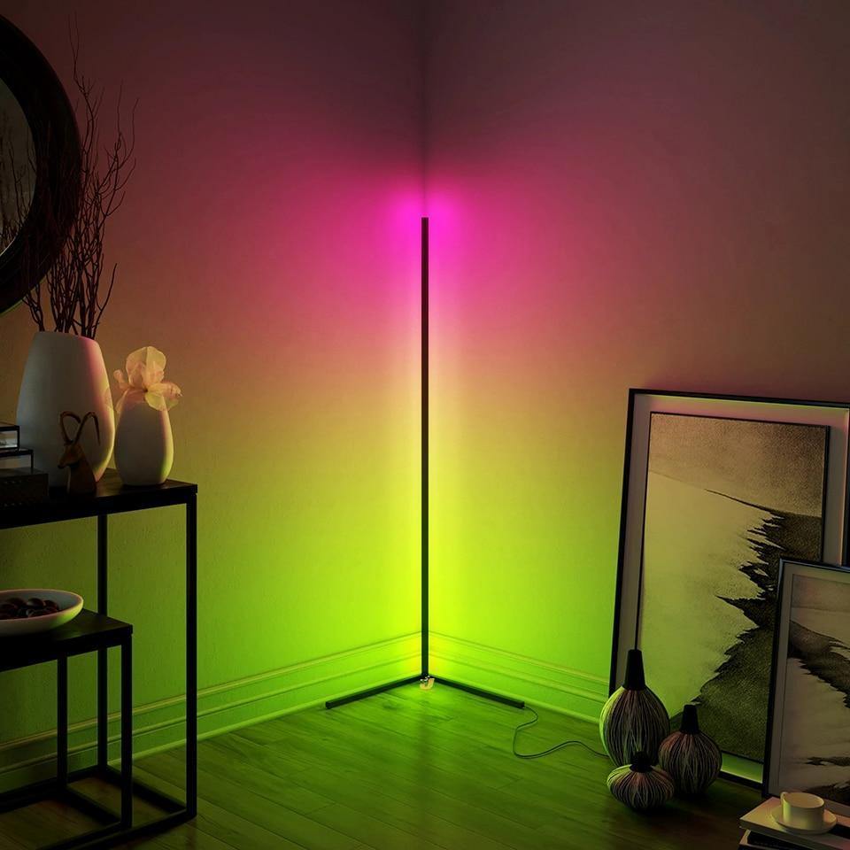 Aurora's Elbow - Nordic Side - floorlamp