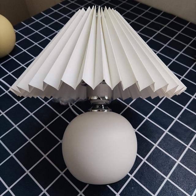 Vintage Rattan Table Lamp - Natural Materials