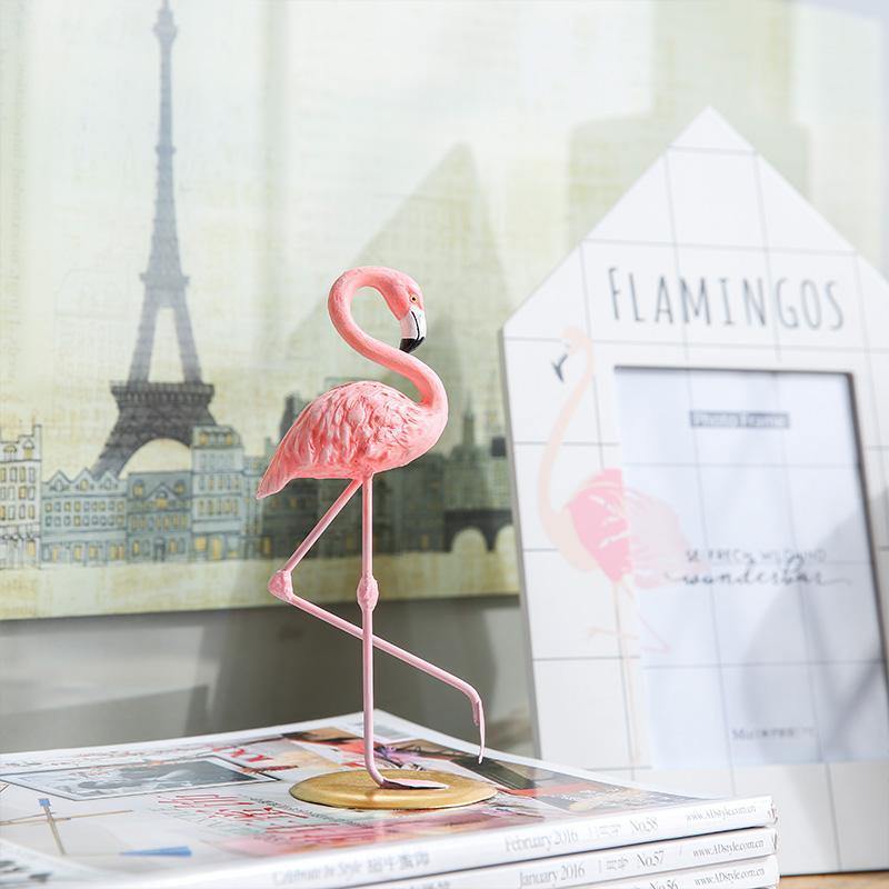 Resin Flamingo Tabletop Accessory - Nordic Side - 