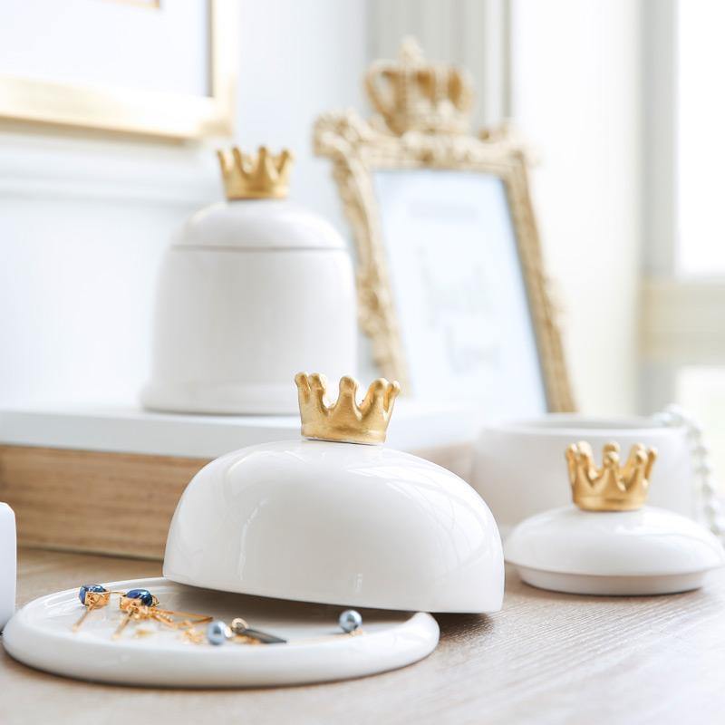 Golden Crown Ceramic Storage Box - Nordic Side - 