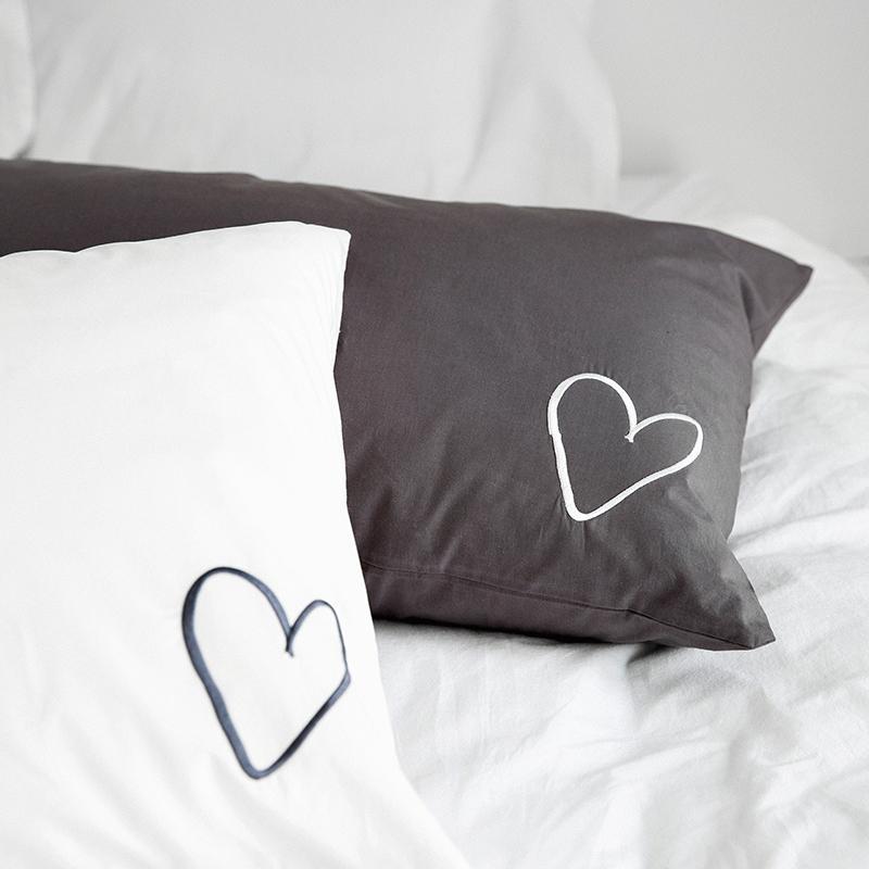 Hearty Edge Pillow Case - Nordic Side - 