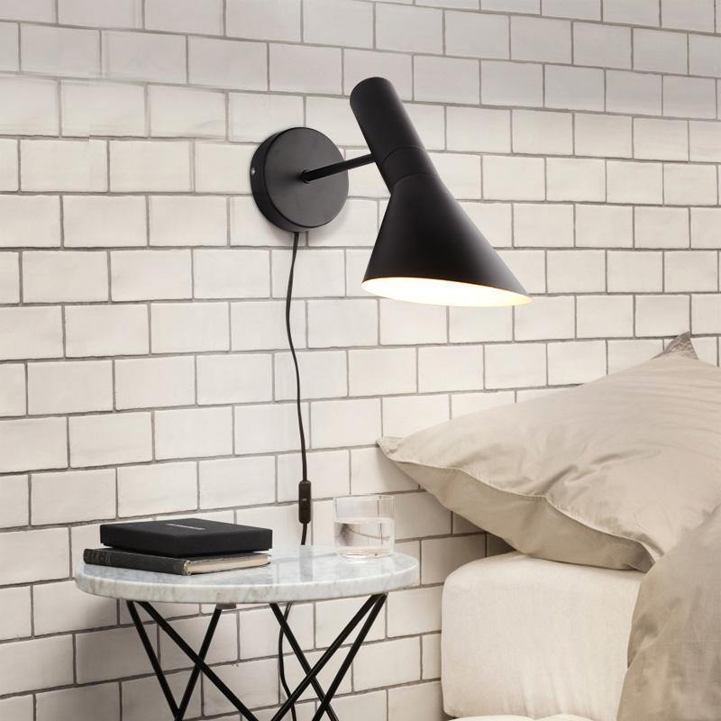 Simple Black Wall Lamp - Nordic Side - 