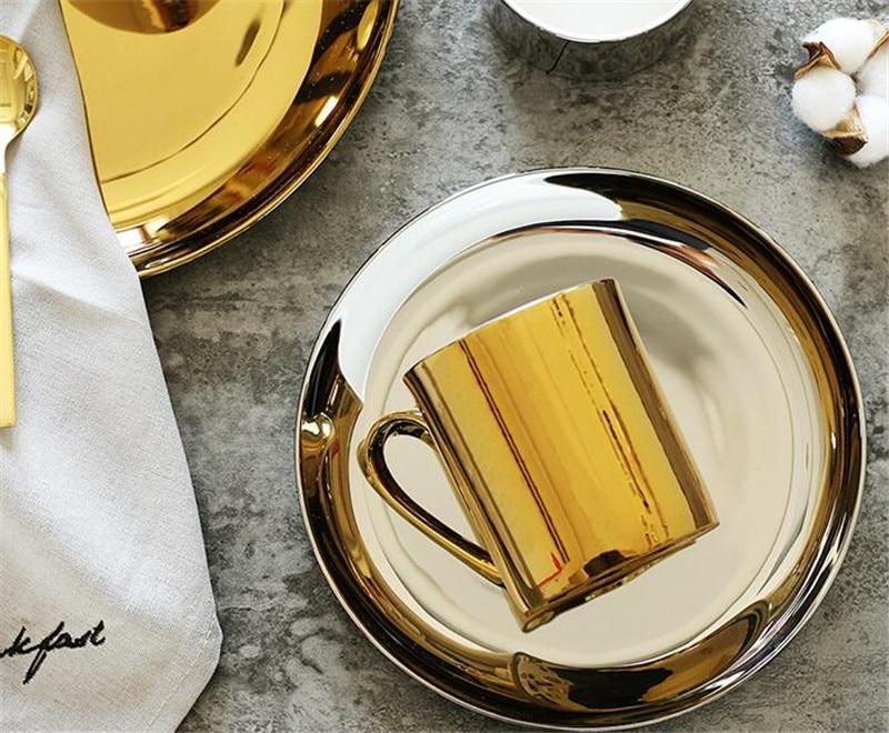 Ceramic Silver/Gold Cups & Plates - Nordic Side - 