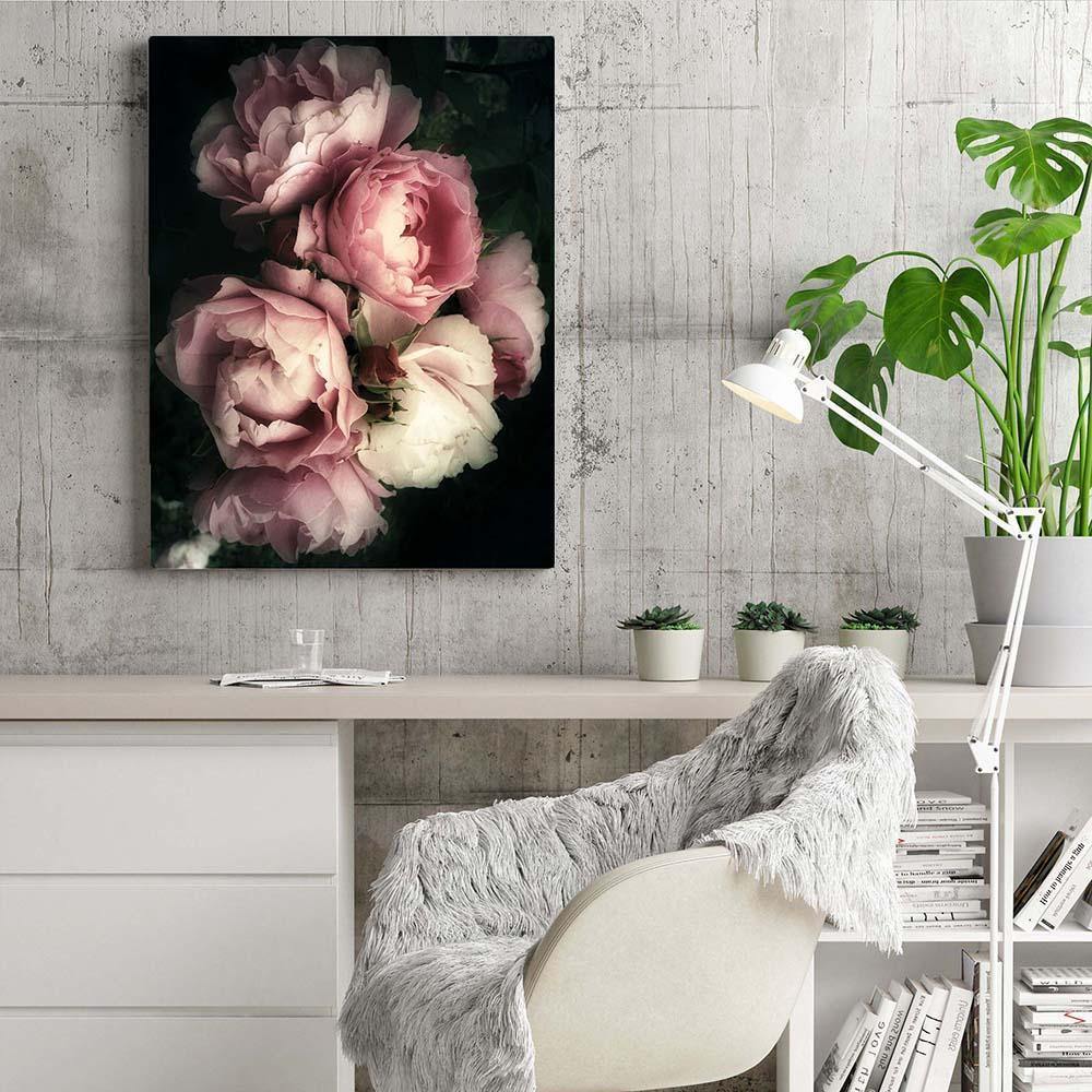 Glowing Peony - Nordic Side - 