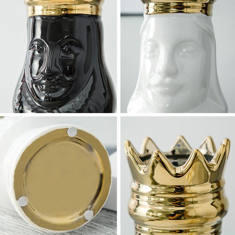 Queen & King Golden Crown Vase - Nordic Side - 