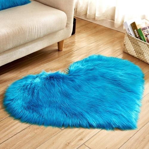 Cora - Faux Sheepskin Love Heart Rug - Nordic Side - 04-22, feed-cl0-over-80-dollars, large-rug, modern, modern-nordic, modern-rug, nordic, round-rug, shaggy-rug