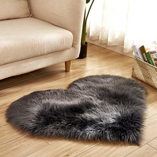 Cora - Faux Sheepskin Love Heart Rug - Nordic Side - 04-22, feed-cl0-over-80-dollars, large-rug, modern, modern-nordic, modern-rug, nordic, round-rug, shaggy-rug