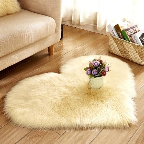 Cora - Faux Sheepskin Love Heart Rug - Nordic Side - 04-22, feed-cl0-over-80-dollars, large-rug, modern, modern-nordic, modern-rug, nordic, round-rug, shaggy-rug