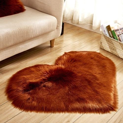 Cora - Faux Sheepskin Love Heart Rug - Nordic Side - 04-22, feed-cl0-over-80-dollars, large-rug, modern, modern-nordic, modern-rug, nordic, round-rug, shaggy-rug