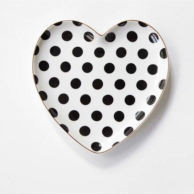 Heart and Dot Plate - Nordic Side - 